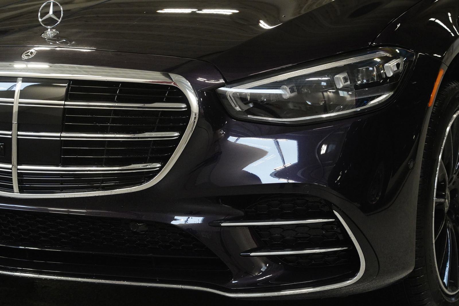 New 2026 Mercedes-Benz S 580 4MATIC Sedan image 9