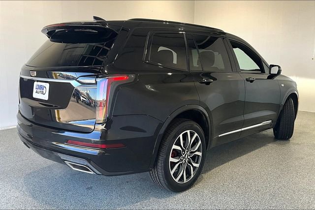 Used 2023 Cadillac XT6 Sport image 5