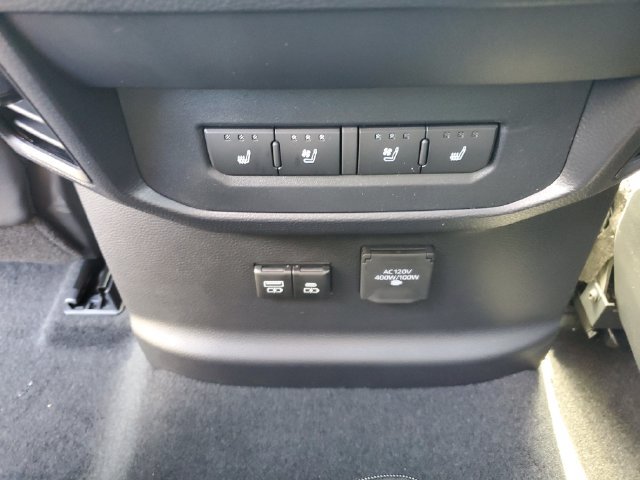 New 2026 Toyota Tundra Platinum AWD/4WD image 12