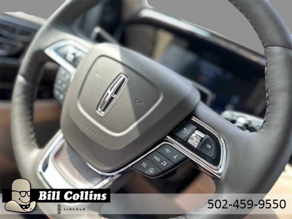 New 2024 Lincoln Navigator L Reserve AWD/4WD image 14