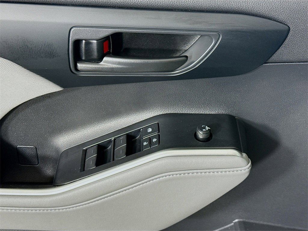 Certified 2020 Toyota Highlander LE image 25