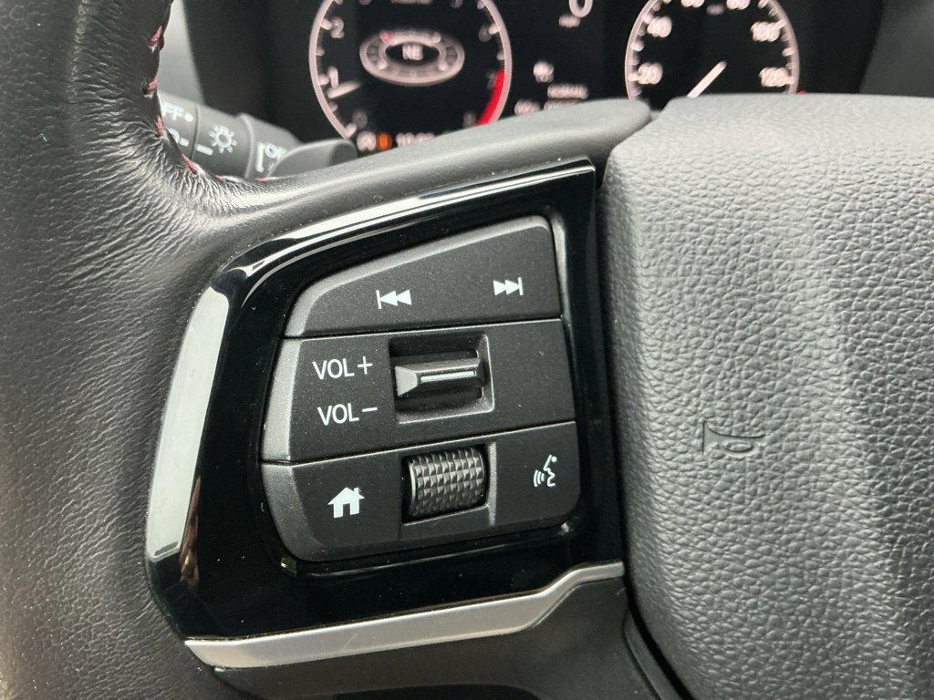 Used 2025 Honda Odyssey Sport-L image 24