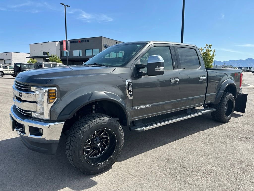 Used 2019 Ford F250 Lariat w/ Chrome Package AWD/4WD image 2