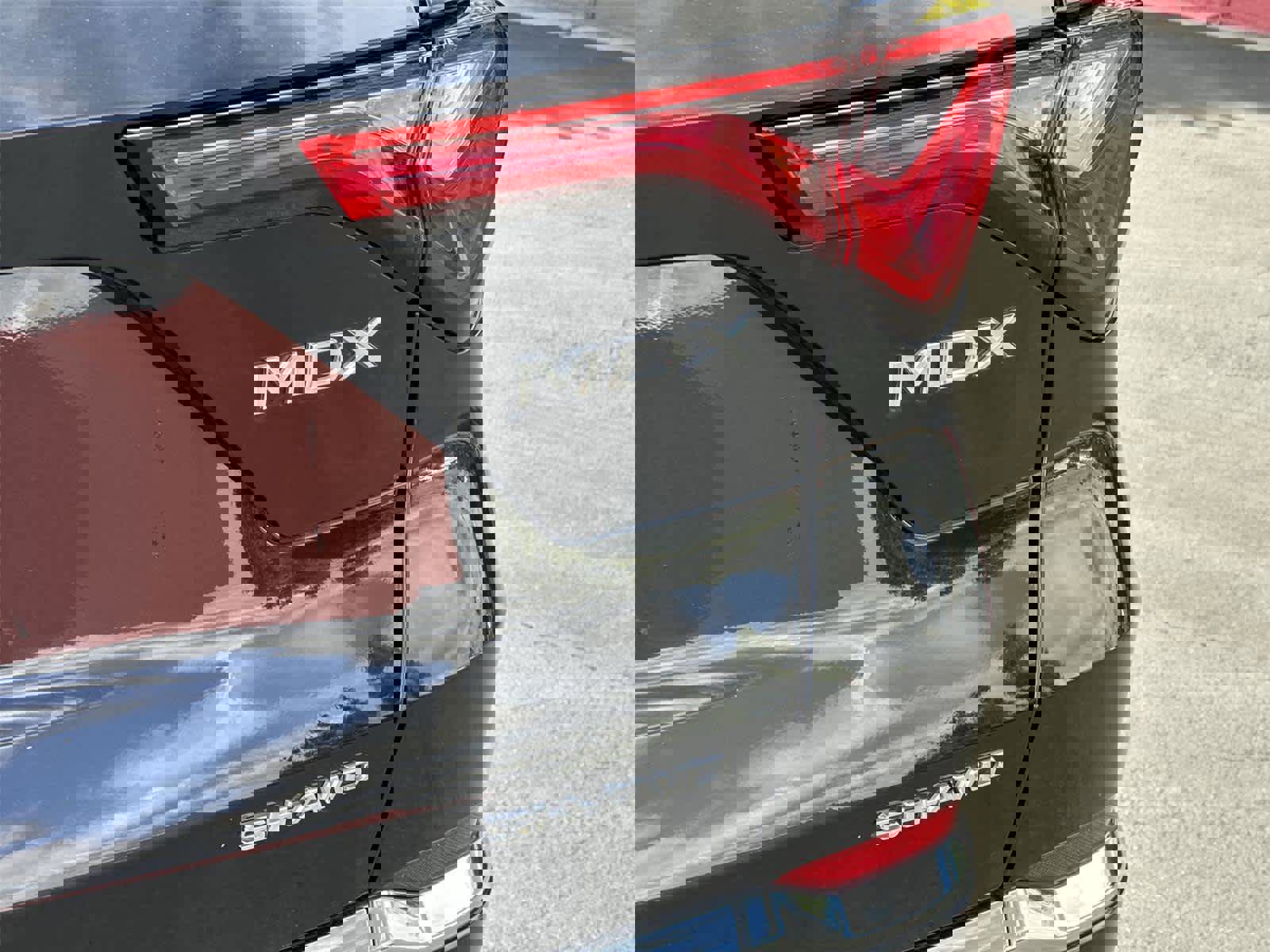 Used 2023 Acura MDX SH-AWD w/ Advance Package image 7