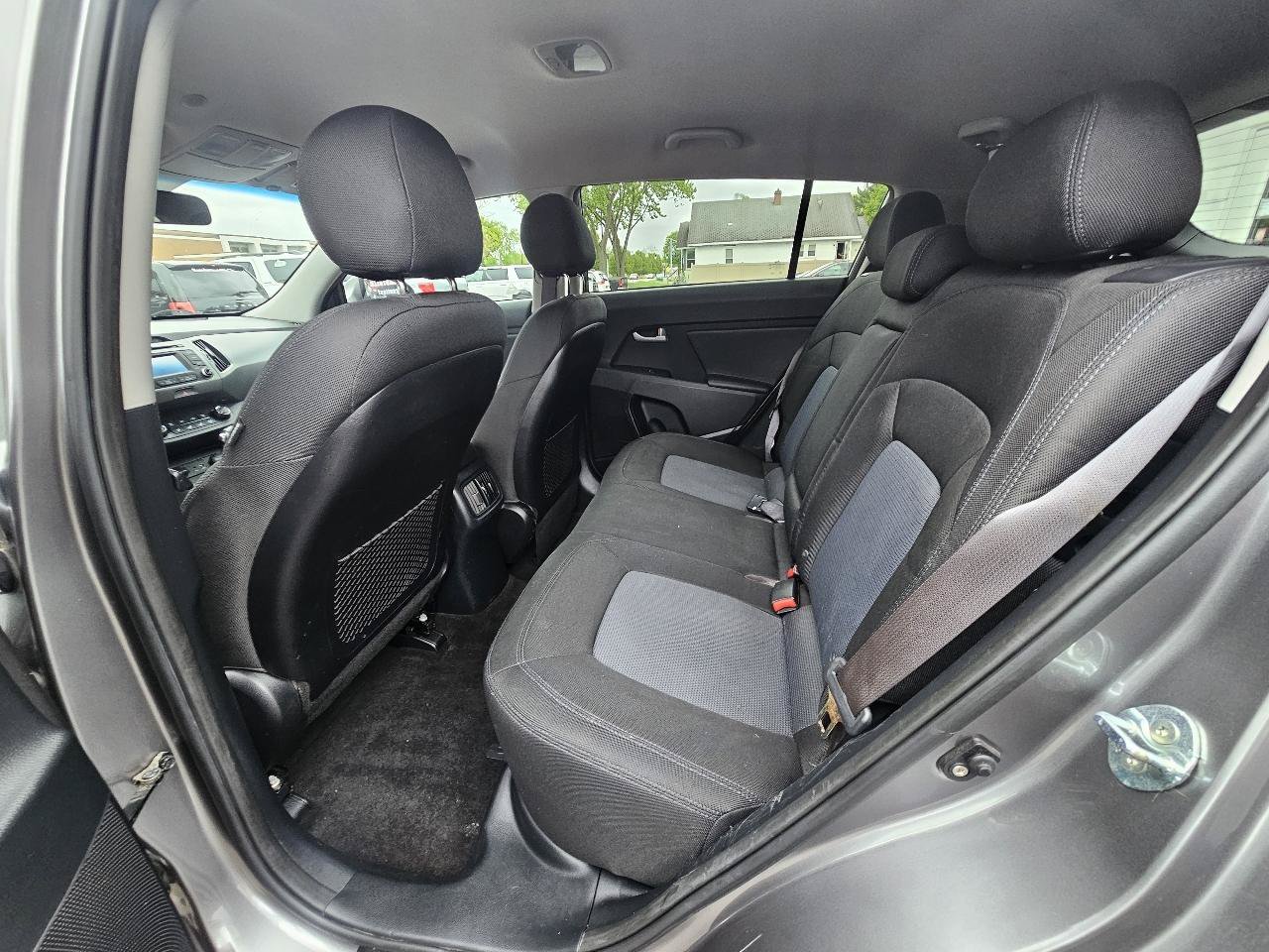 Used 2016 Kia Sportage LX w/ Option Group 017 AWD/4WD image 22