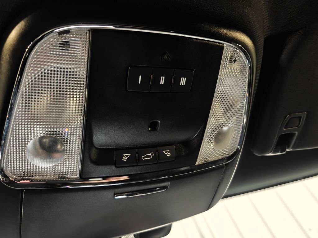 Used 2021 Jeep Grand Cherokee Laredo X image 10