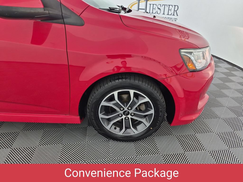 Certified 2020 Chevrolet Sonic LT w/ Convenience Package FWD image 11