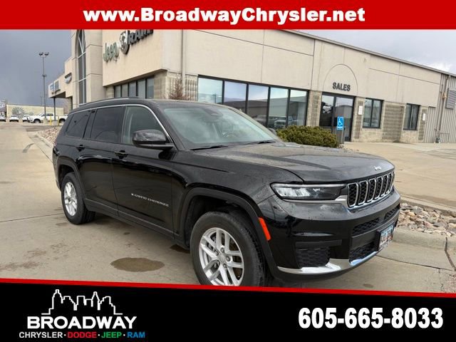 Used 2023 Jeep Grand Cherokee L Laredo AWD/4WD image 1