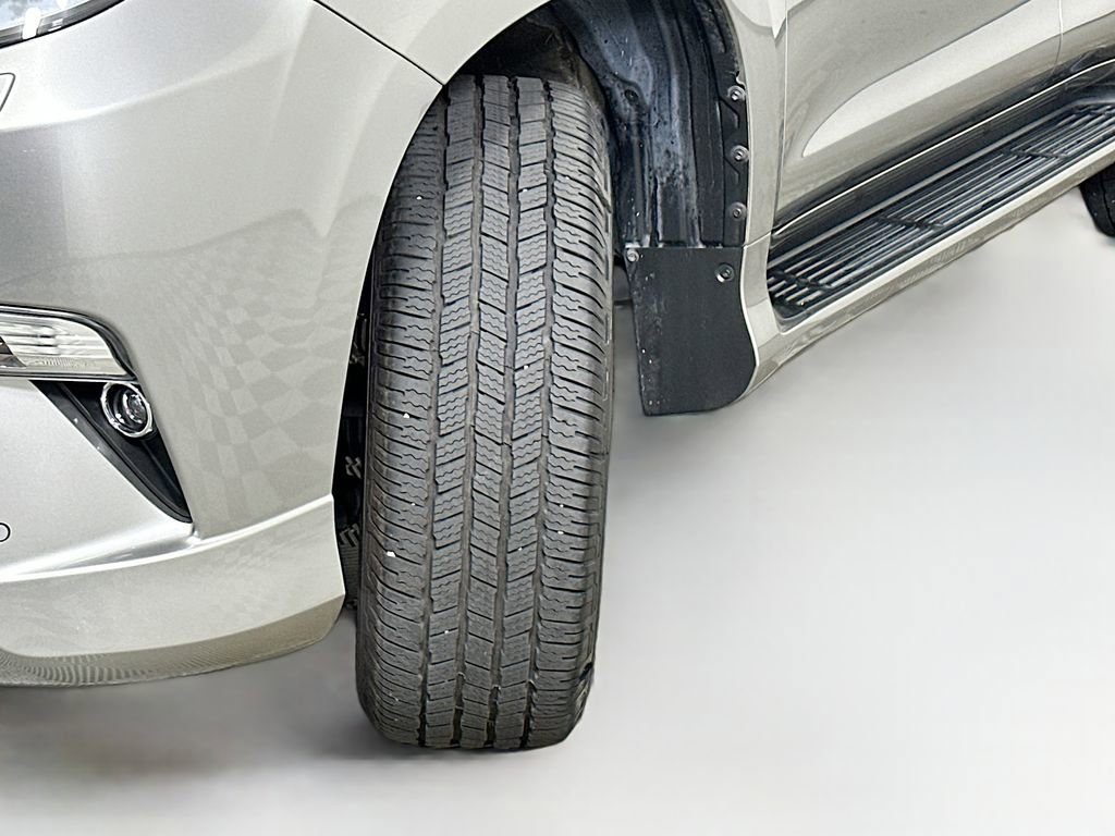 Used 2021 Lexus GX 460 Premium w/ Premium Package image 25