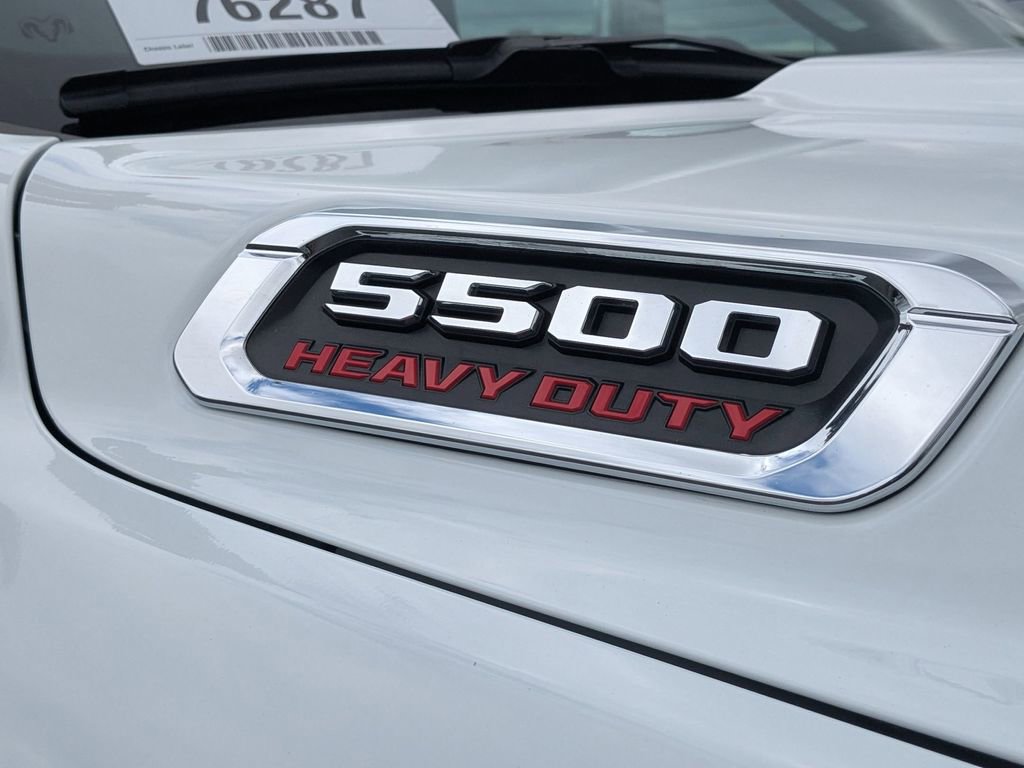 New 2024 RAM 5500 Tradesman AWD/4WD image 21