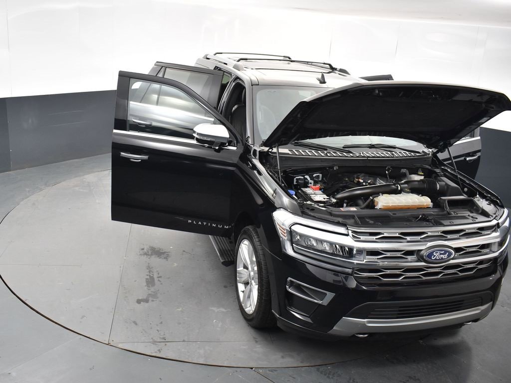 Certified 2024 Ford Expedition Max Platinum image 21