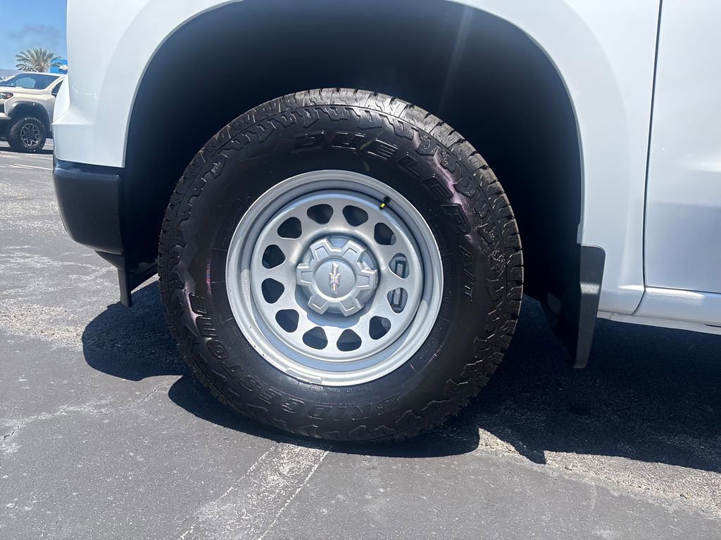 New 2026 Chevrolet Silverado 1500 W/T w/ WT Value Package AWD/4WD image 18