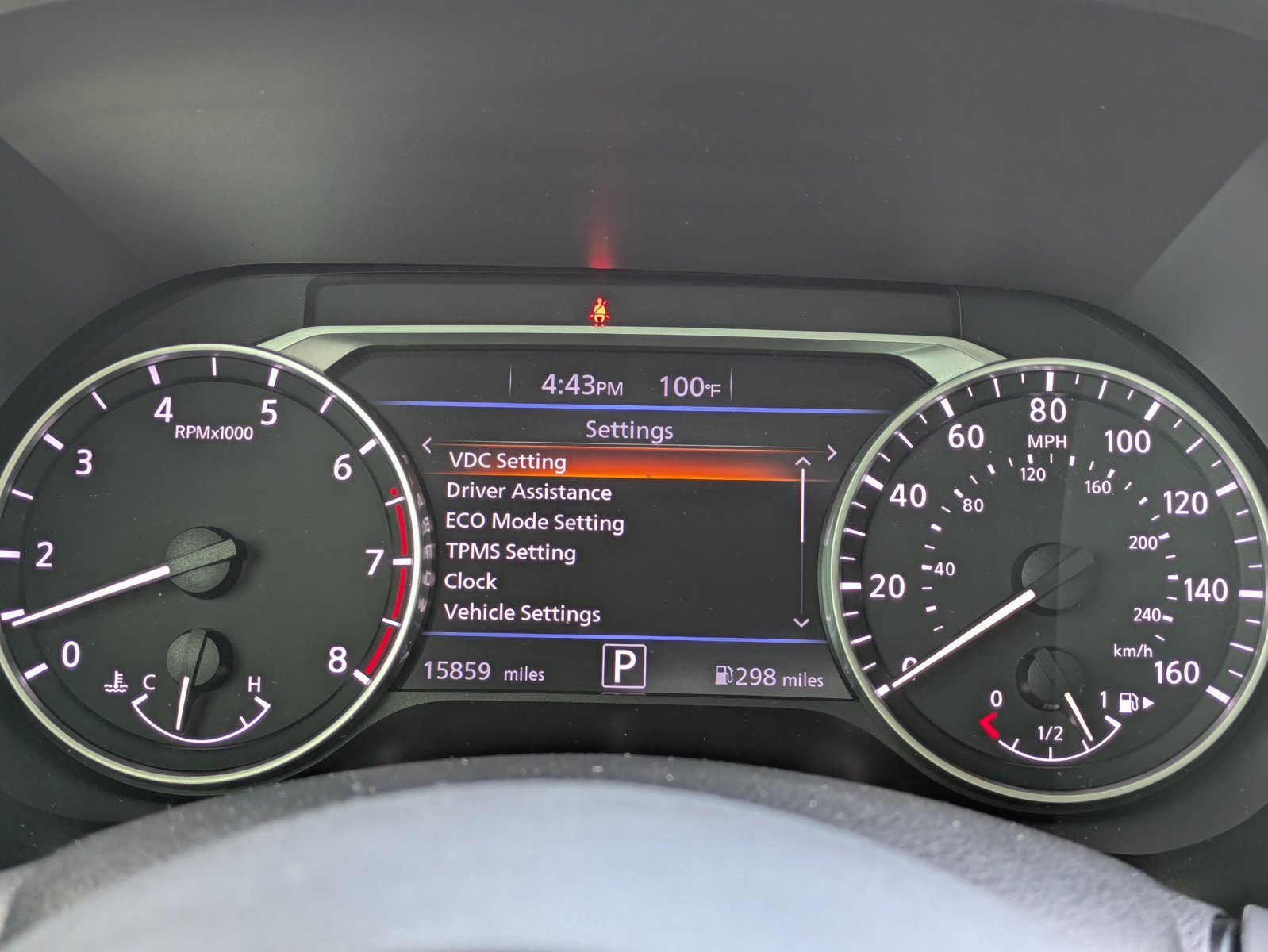 Used 2022 Nissan Sentra SR w/ SR Premium Package FWD image 22