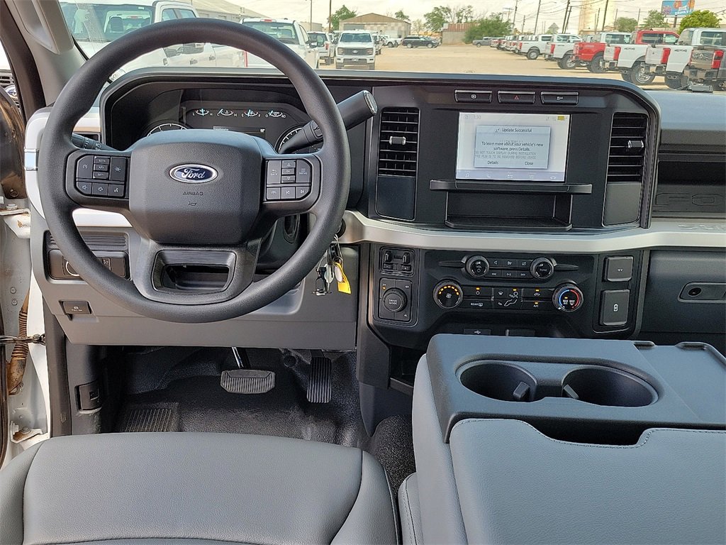 New 2024 Ford F450 XL image 17