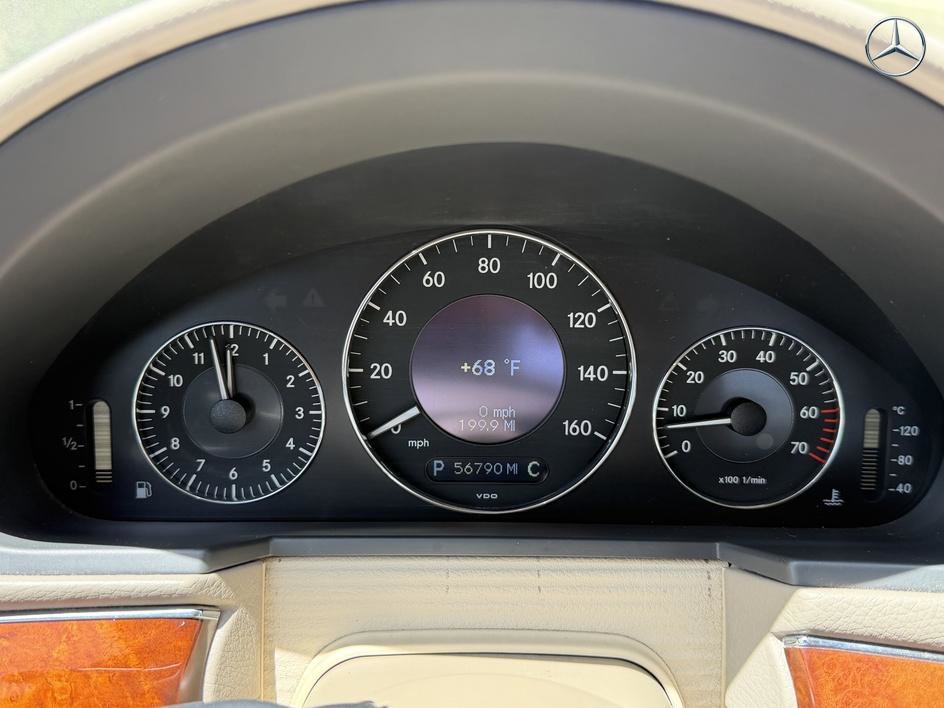 Used 2003 Mercedes-Benz E 500 Sedan image 22