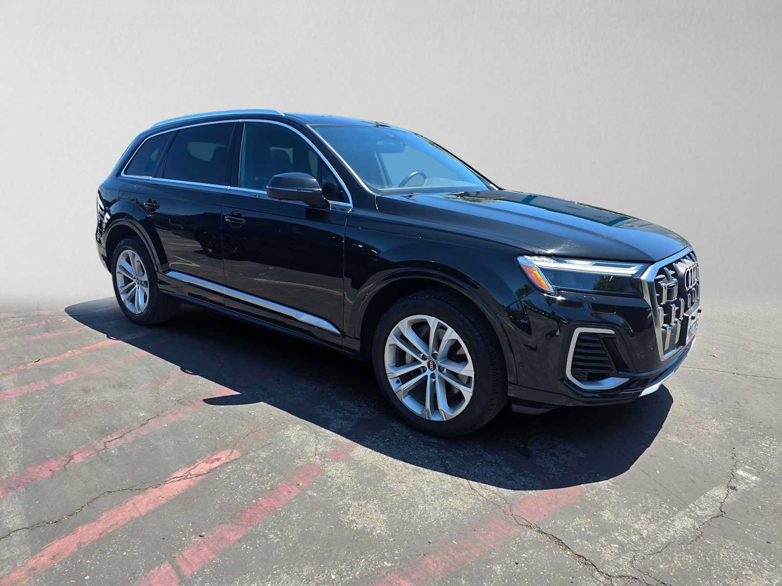 Used 2025 Audi Q7 3.0T Premium Plus AWD/4WD image 7