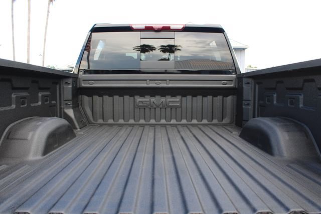 Used 2025 GMC Sierra 2500 Denali w/ Denali Reserve Package image 10