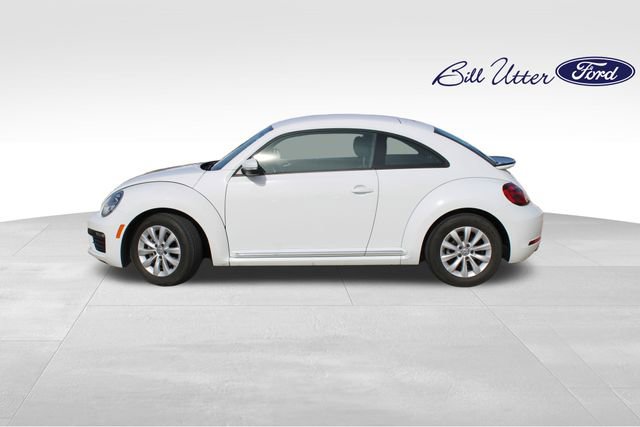 Used 2019 Volkswagen Beetle 2.0T S image 8