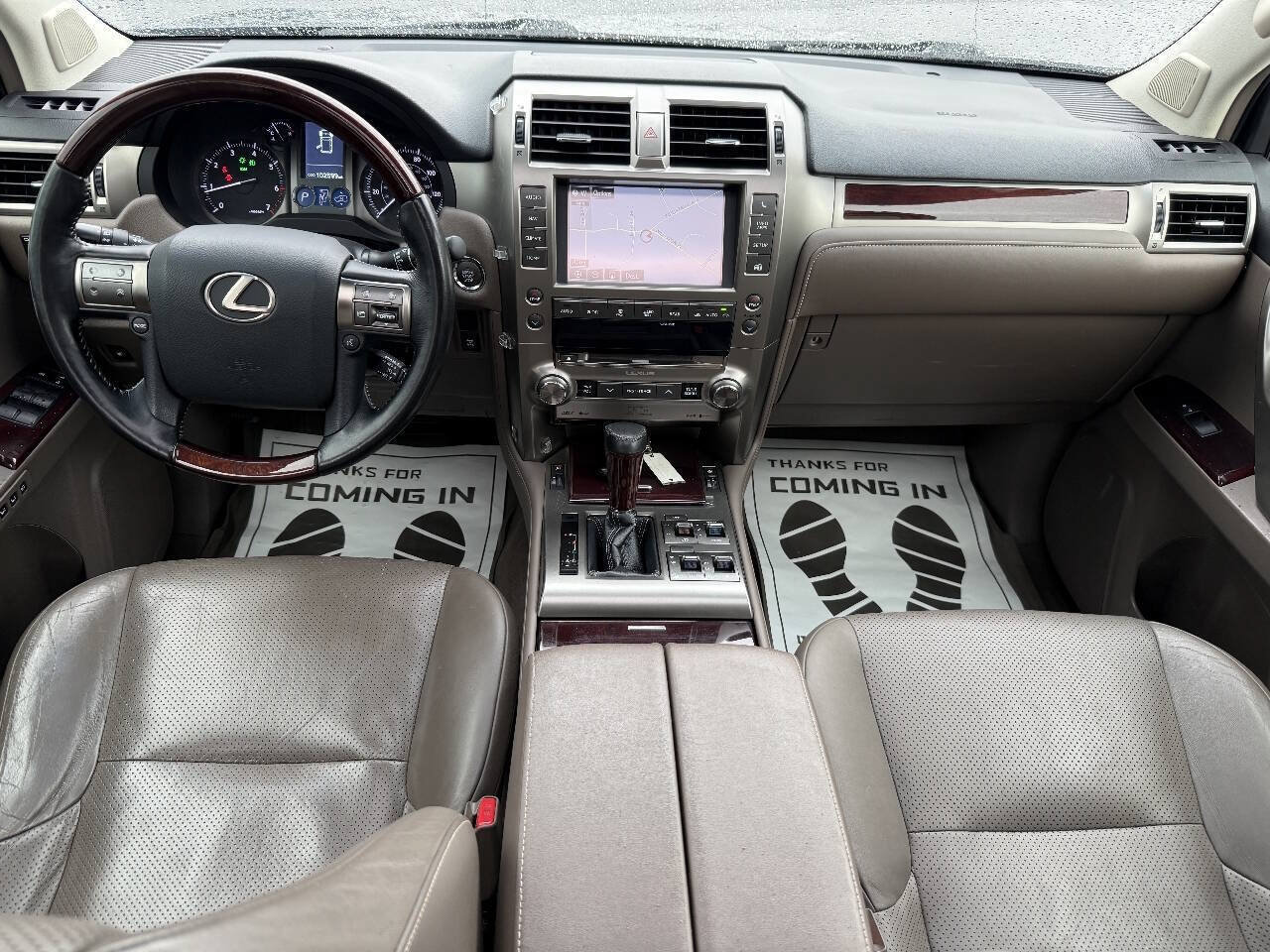 Used 2017 Lexus GX 460 Luxury w/ Preferred Accessory Package AWD/4WD image 17