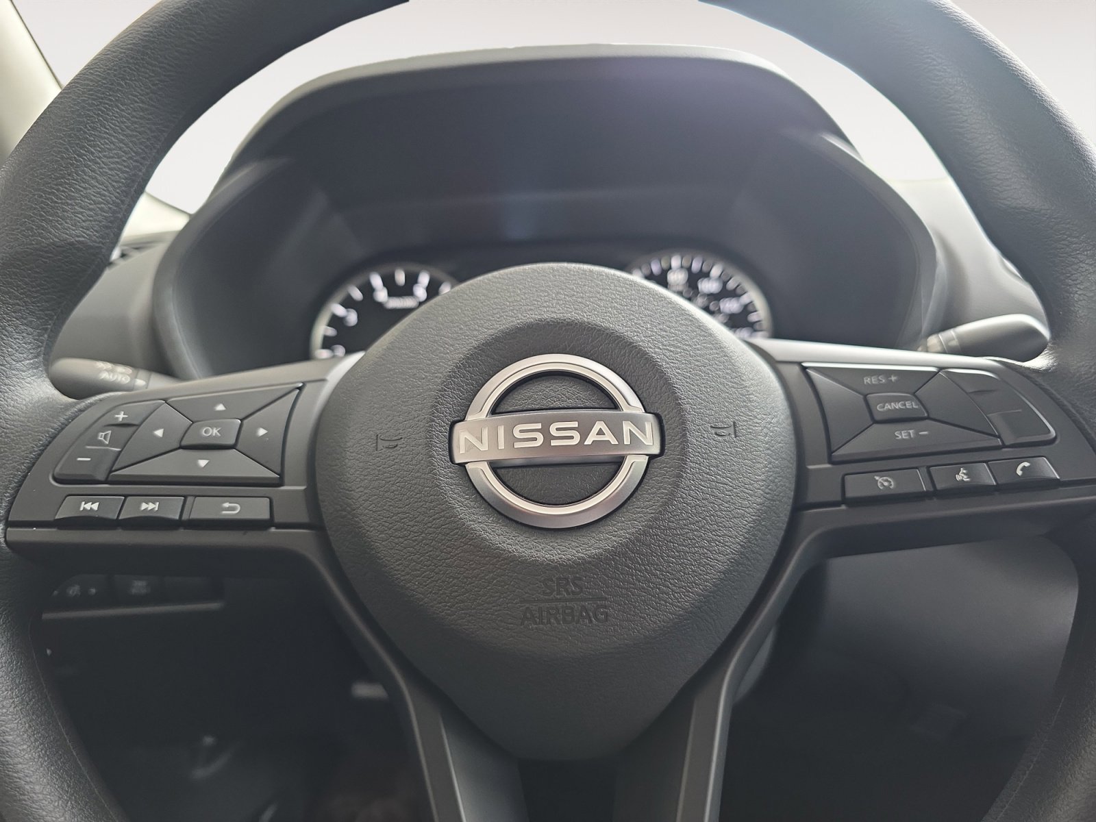 Used 2025 Nissan Sentra S FWD image 11