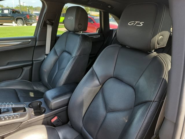 Used 2017 Porsche Macan GTS AWD/4WD image 29