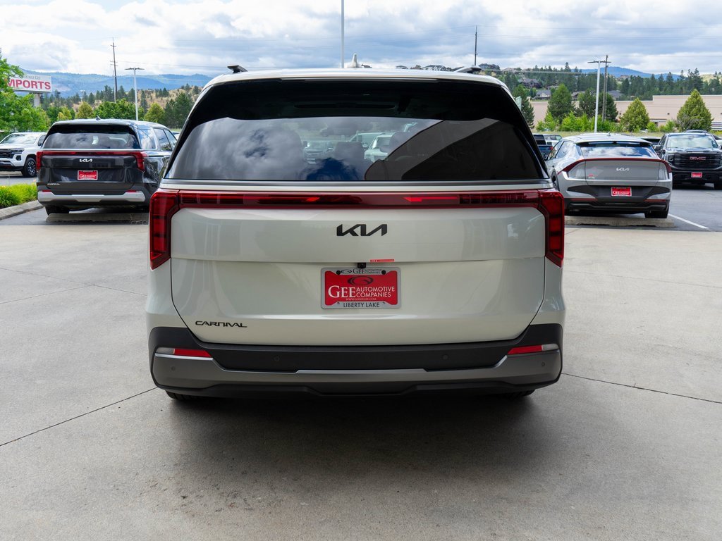 New 2026 Kia Carnival SX w/ SX Dark Edition Package image 6