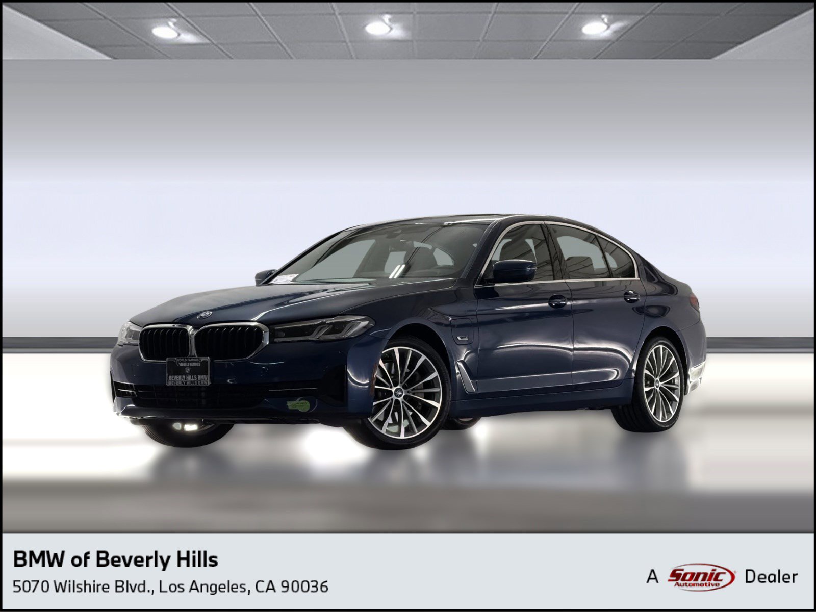 Used 2023 BMW 530e w/ Premium Package image 1