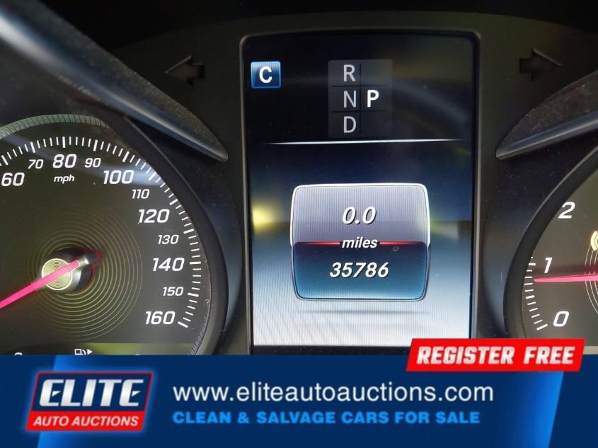 Used 2018 Mercedes-Benz GLC 300 4MATIC image 29