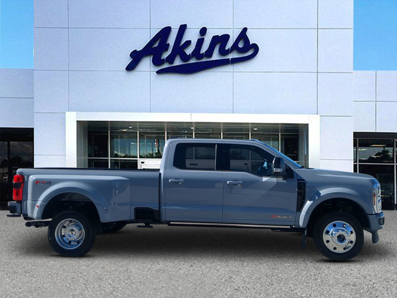 Used 2025 Ford F450 Platinum w/ FX4 Off-Road Package