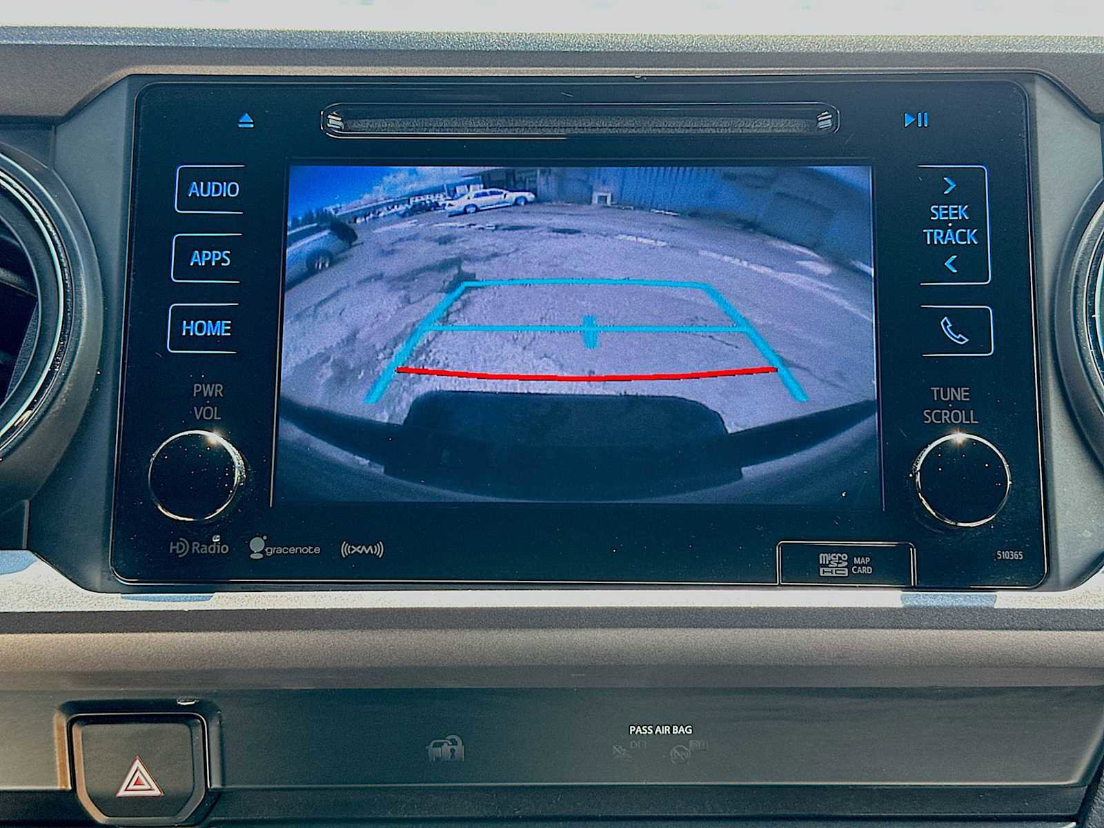 Used 2019 Toyota Tacoma TRD Off-Road image 23