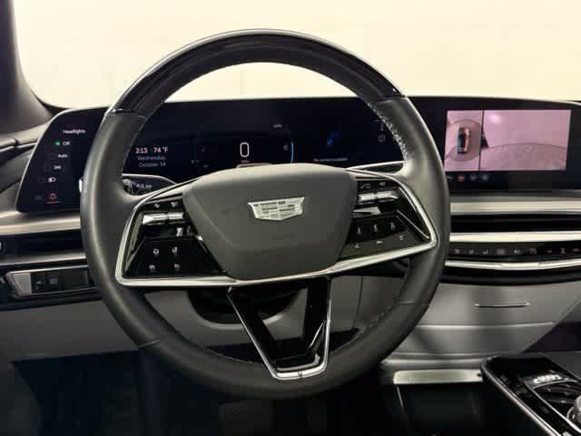 Used 2024 Cadillac Lyriq Luxury RWD image 23