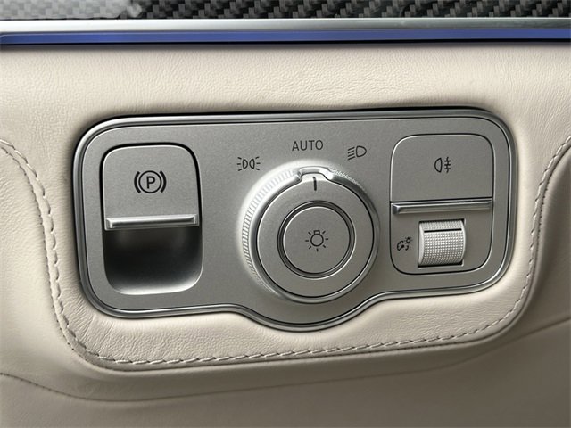 New 2025 Mercedes-Benz GLS 63 AMG 4MATIC image 30