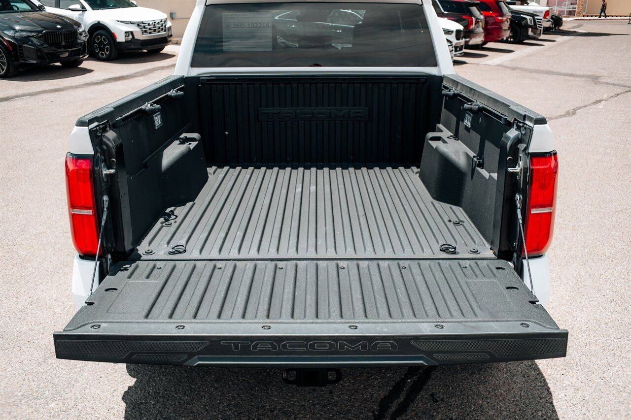 Used 2024 Toyota Tacoma TRD Off-Road AWD/4WD image 38