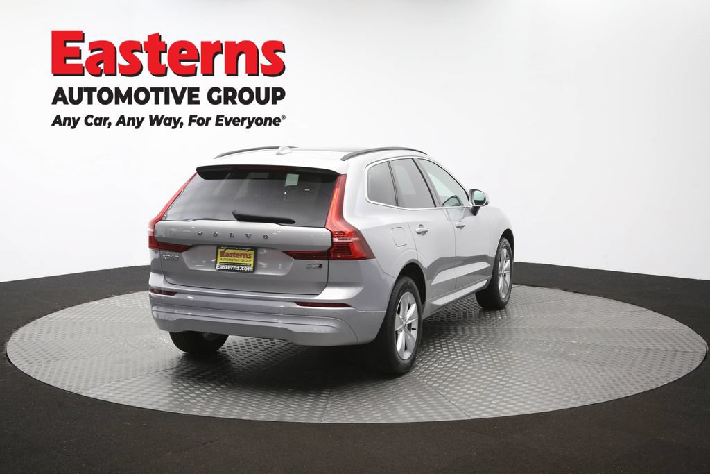Used 2022 Volvo XC60 B5 Momentum AWD/4WD image 43