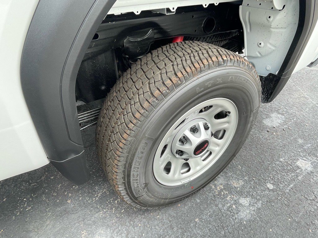 New 2025 GMC Sierra 2500 Pro w/ Convenience Package image 20