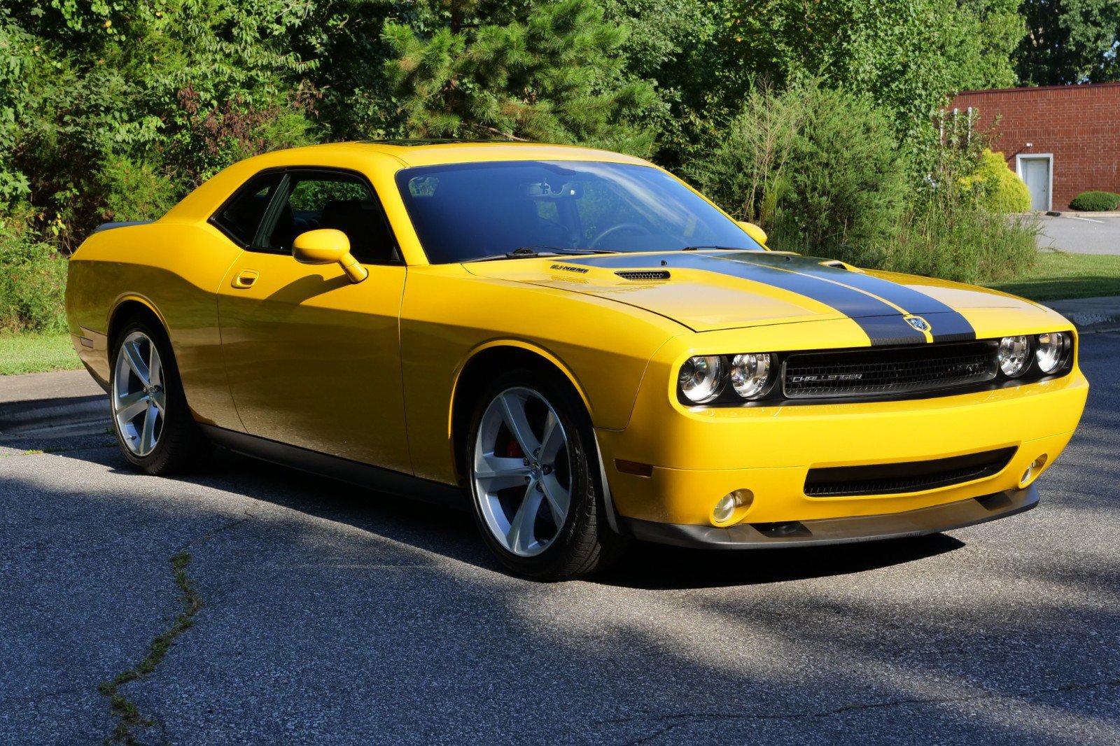 Used 2010 Dodge Challenger SRT8 w/ SRT Option Group II RWD image 4