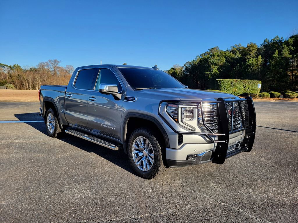 Used 2023 GMC Sierra 1500 Denali w/ Technology Package image 8