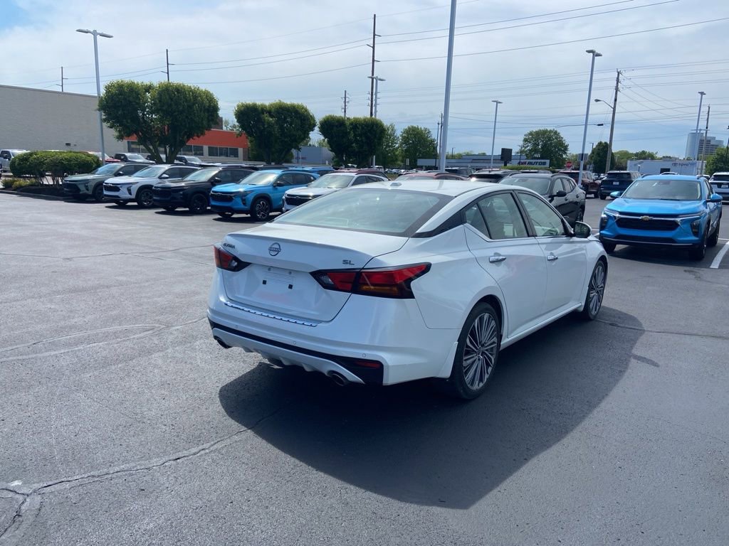 Used 2023 Nissan Altima 2.5 SL FWD image 5