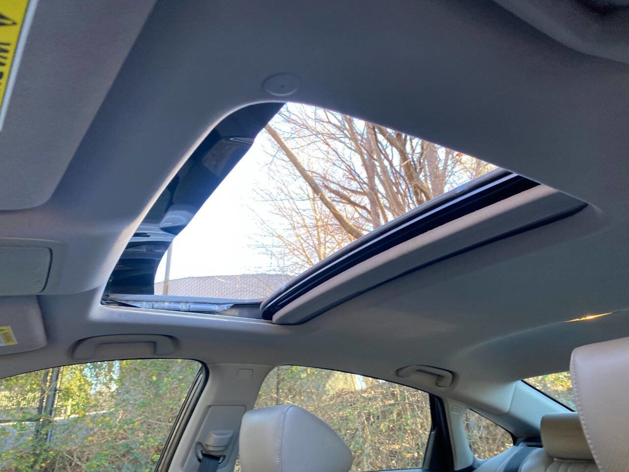 Used 2018 Honda Accord EX-L image 36