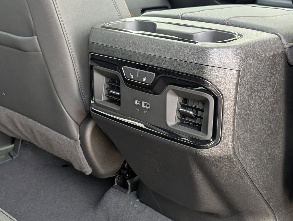 New 2026 GMC Sierra 2500 AT4 w/ AT4 Premium Plus Package image 30