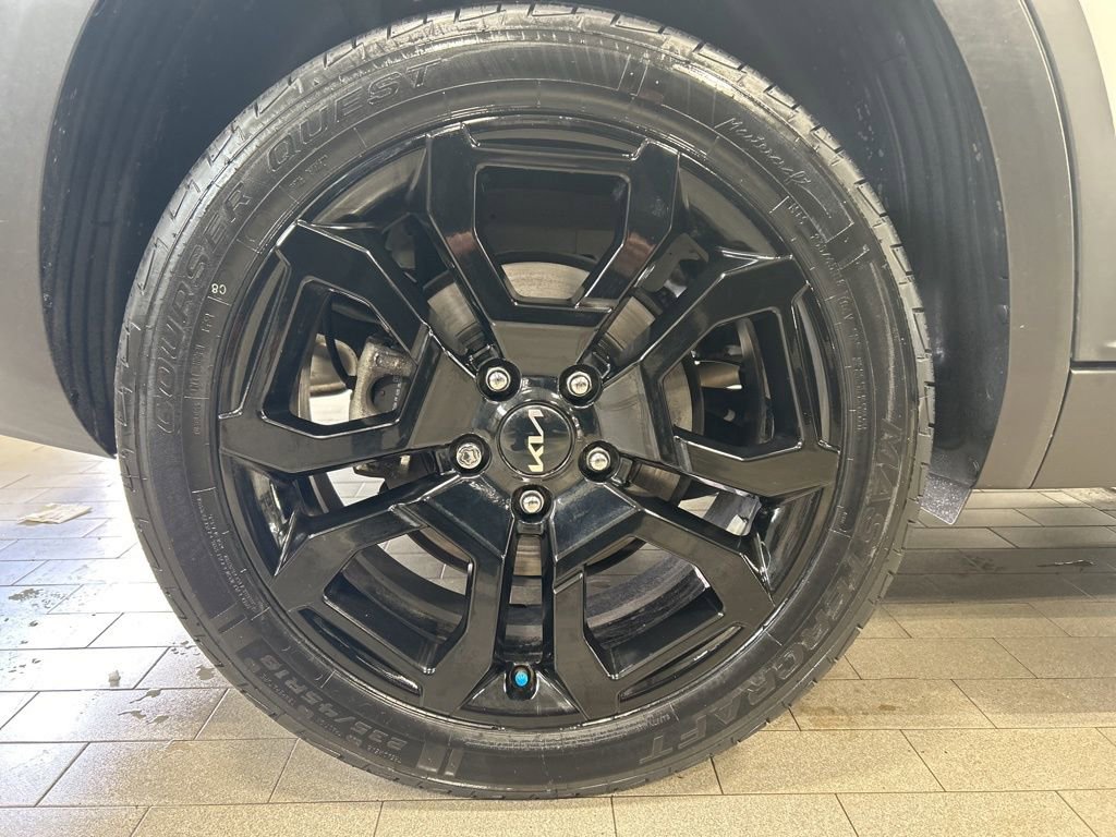 Certified 2024 Kia Seltos X-Line image 25