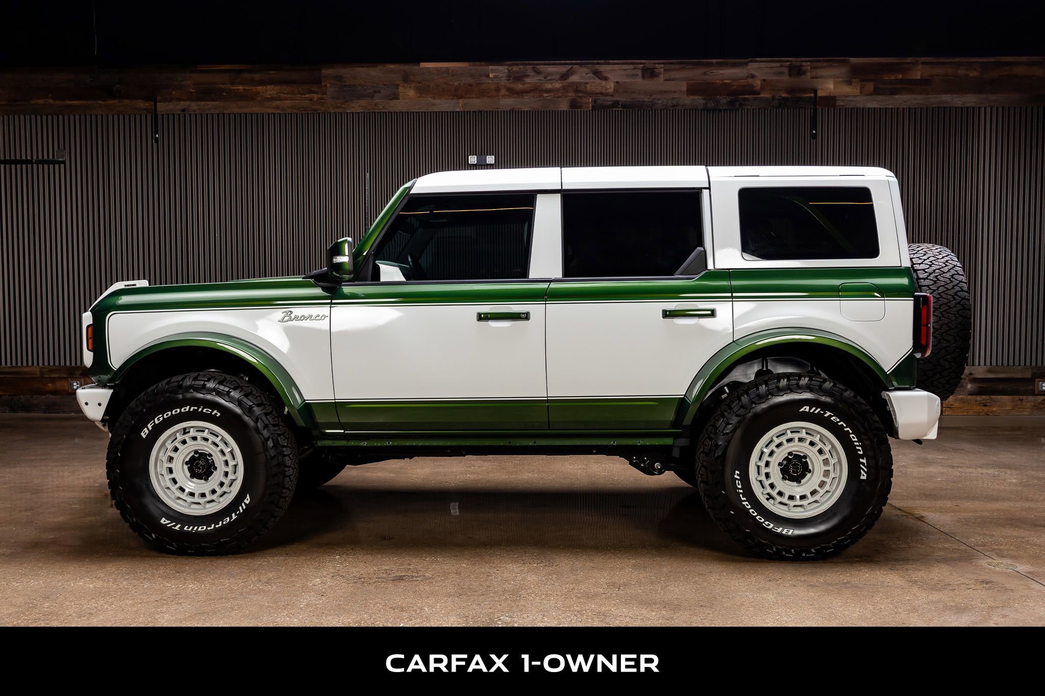 Used 2024 Ford Bronco Wildtrak image 6