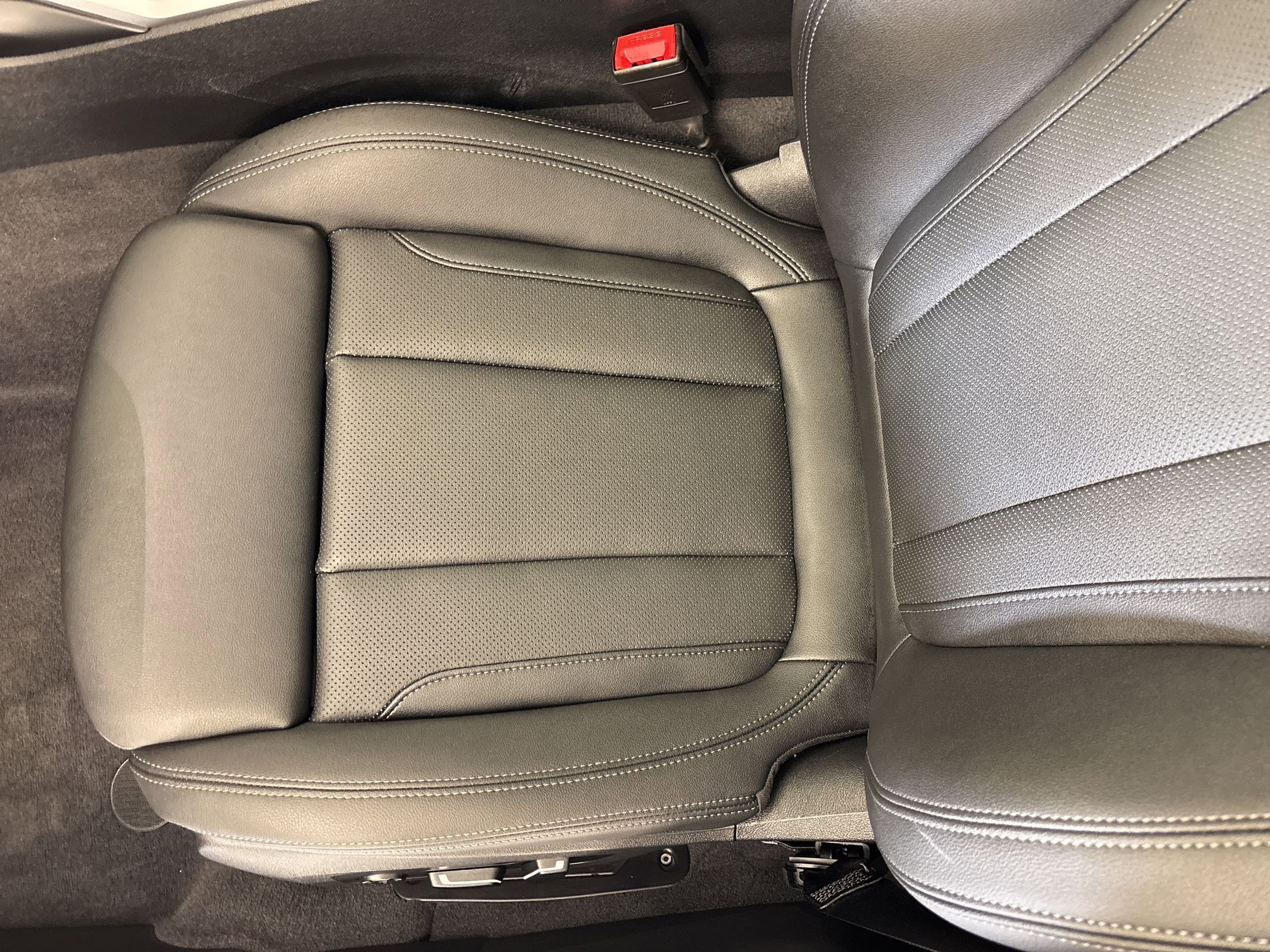 Certified 2025 BMW M340i Sedan RWD image 23