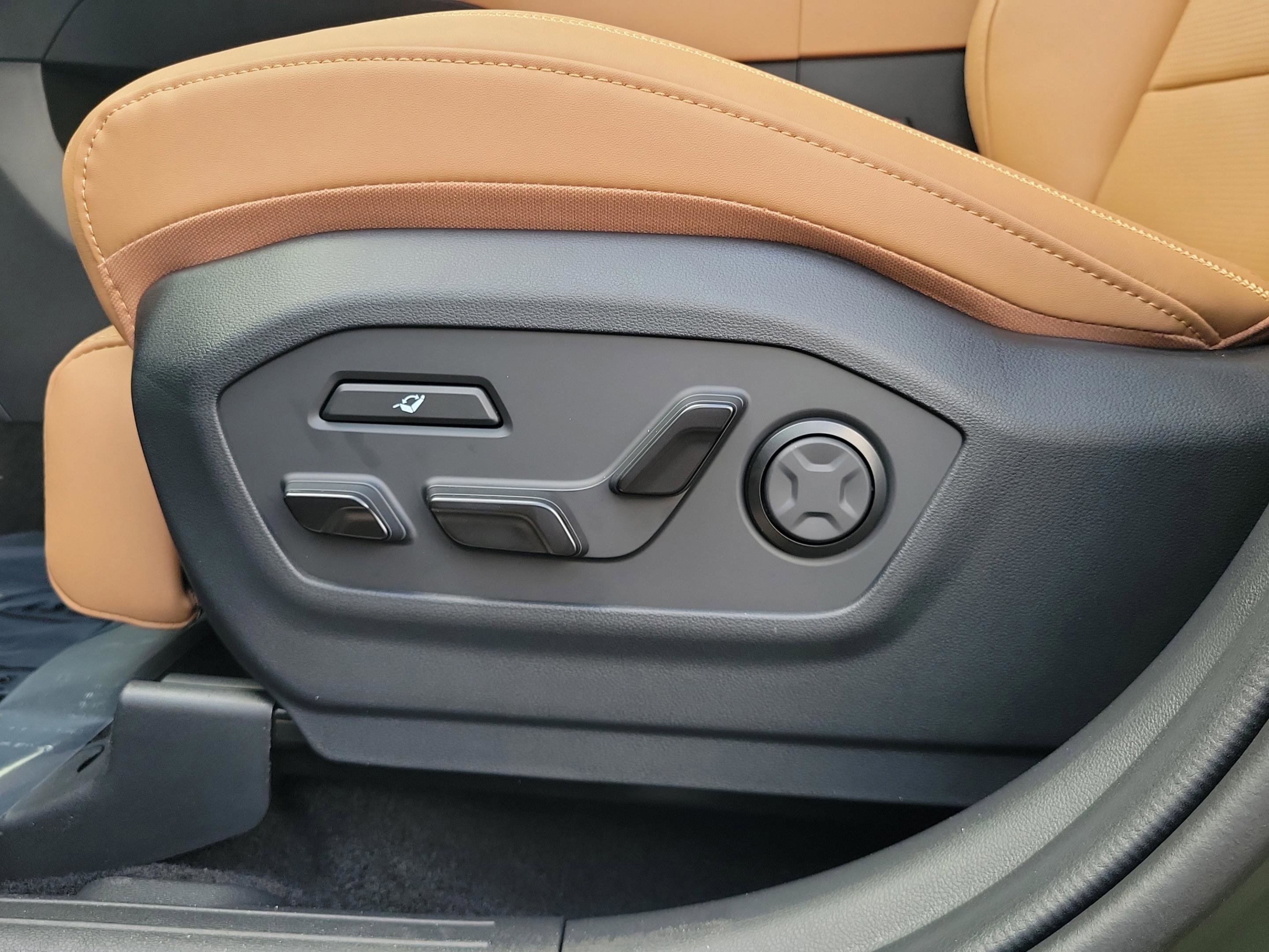 New 2026 Hyundai Santa Fe Calligraphy image 16