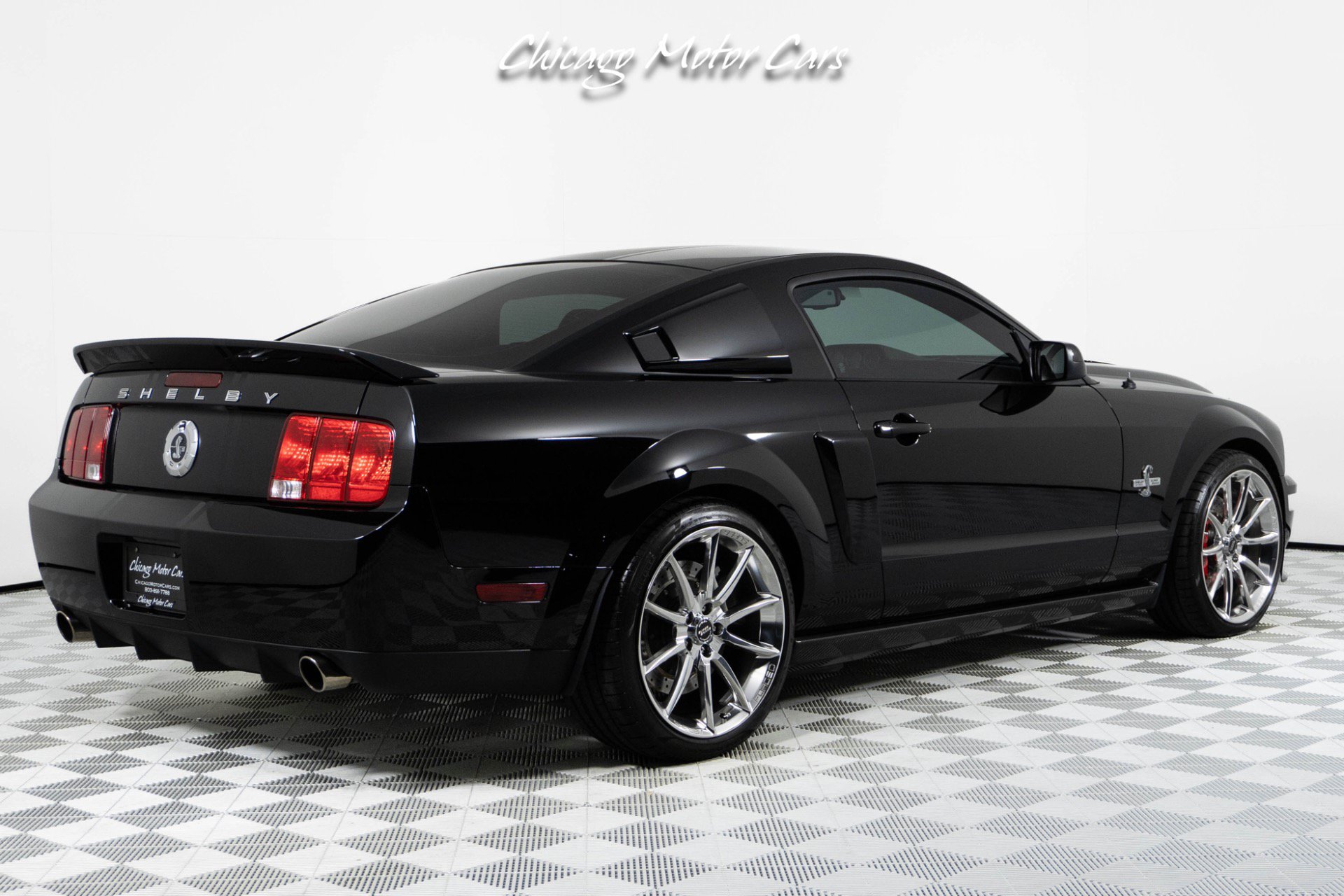 Used 2007 Ford Mustang Shelby GT500 RWD image 18