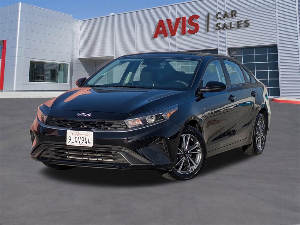 Used 2024 Kia Forte LXS image 1