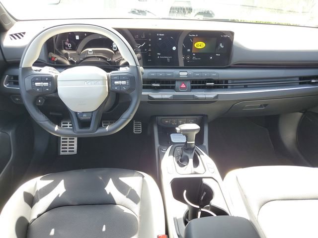 Certified 2025 Kia K4 GT-Line Turbo image 7