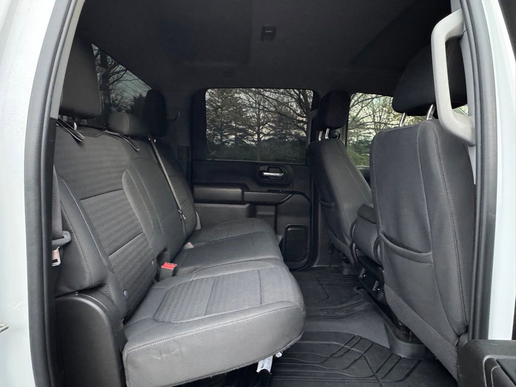 Used 2023 Chevrolet Silverado 2500 Custom w/ Custom Convenience Package image 18