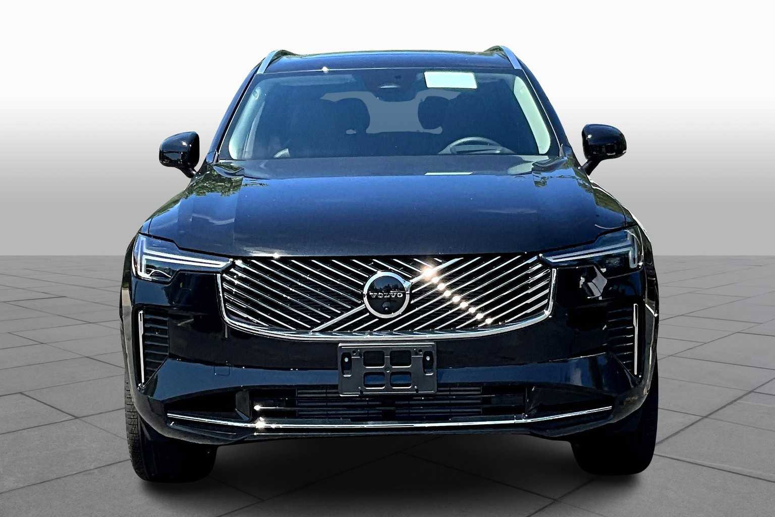 New 2026 Volvo XC90 T8 Ultra w/ Protection Package Premier image 2