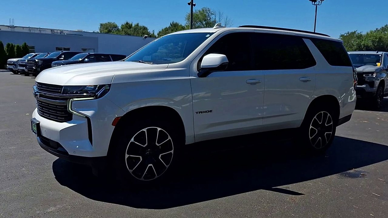 Certified 2022 Chevrolet Tahoe RST w/ Luxury Package image 4